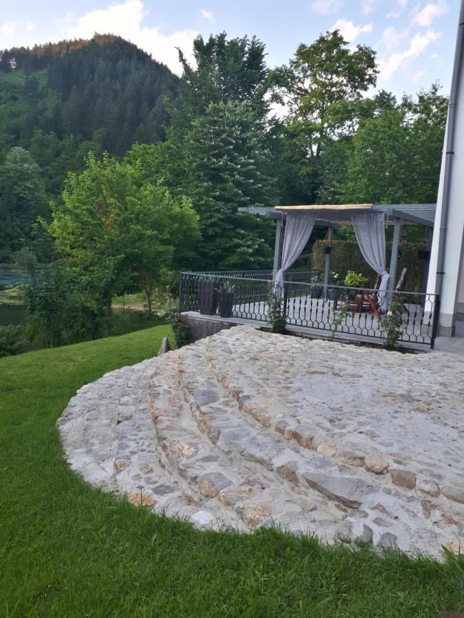 Anur Apartment Bihać Eksteriør billede