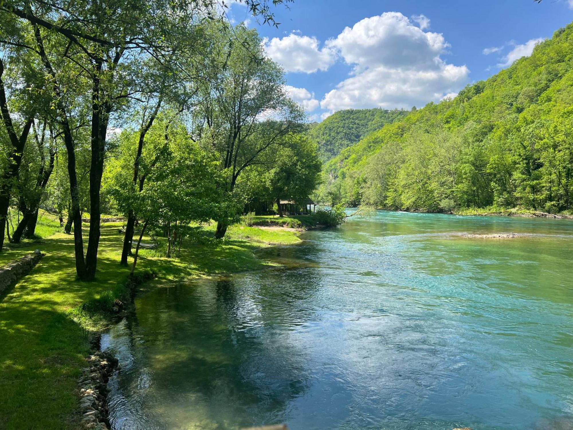 Anur Apartment Bihać Eksteriør billede
