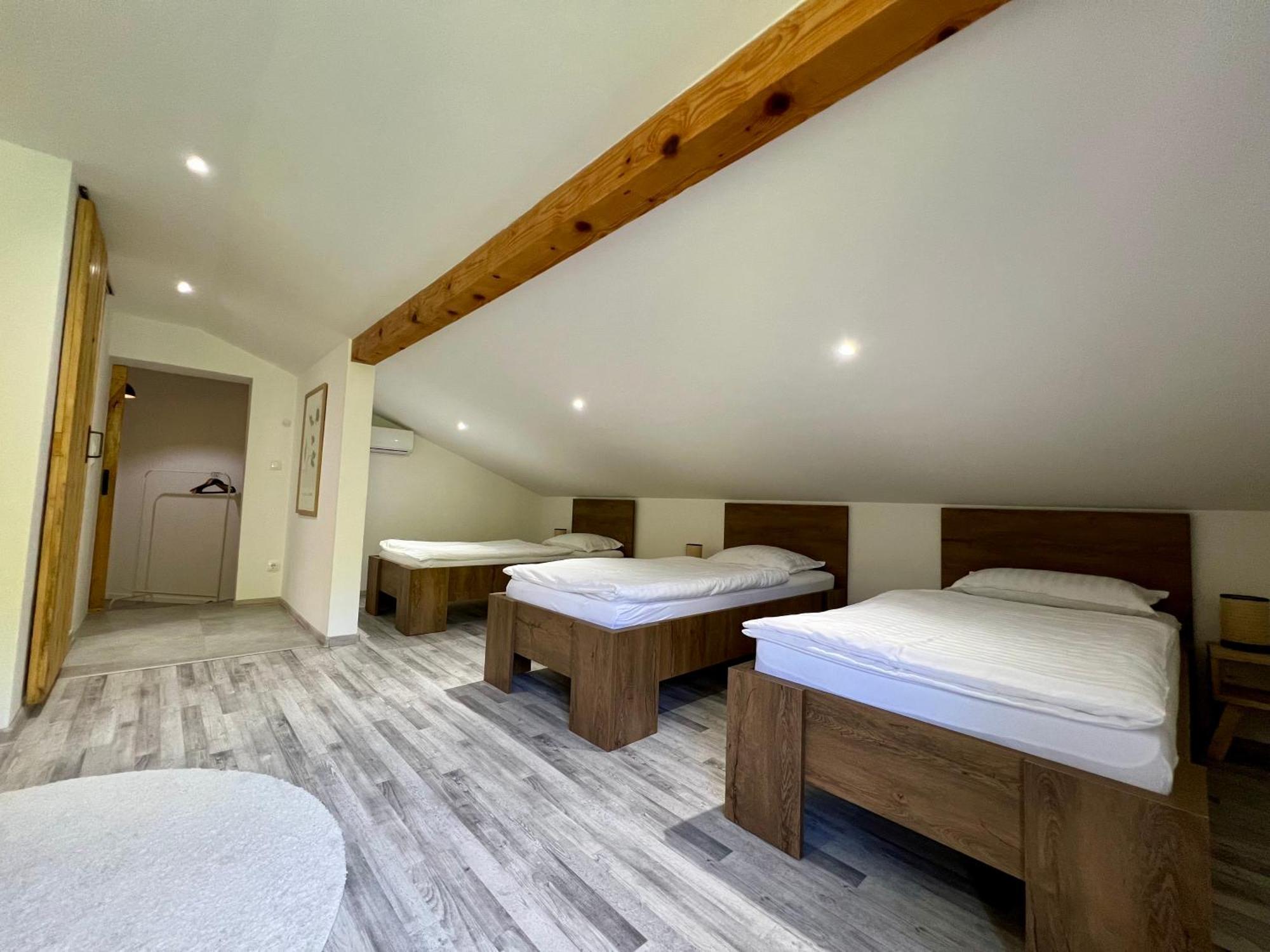 Anur Apartment Bihać Eksteriør billede
