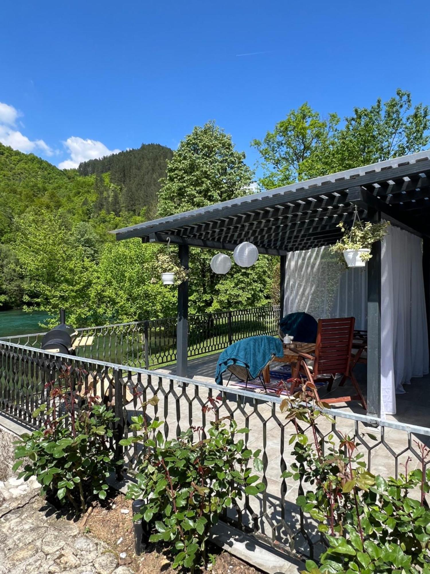Anur Apartment Bihać Eksteriør billede